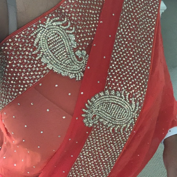 Pure chiffon heavy stones work saree and blouse - Picture 3 of 6